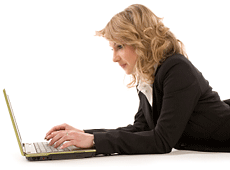 NewsFusion usenet user on laptop